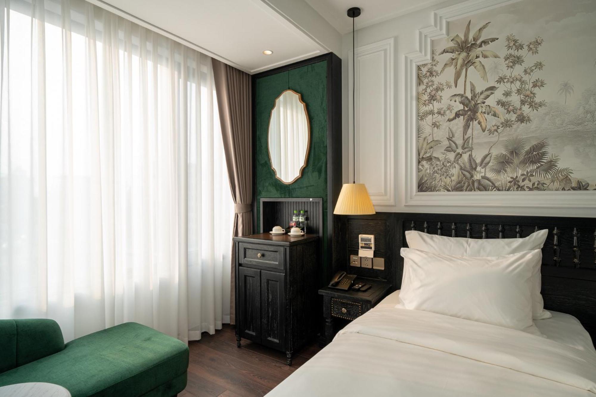 Paradise Suites Truc Bach Lake Hanoi Buitenkant foto